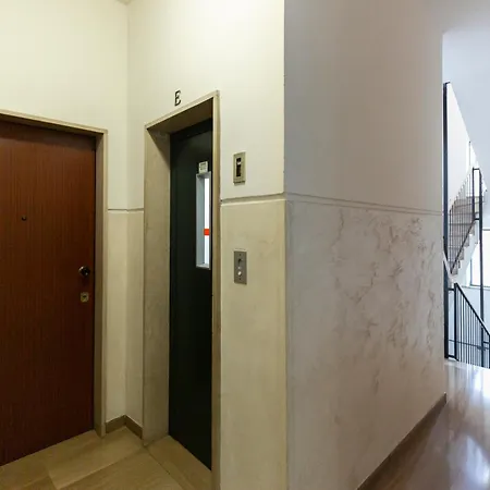 Hello Navigli Apartamento Milão