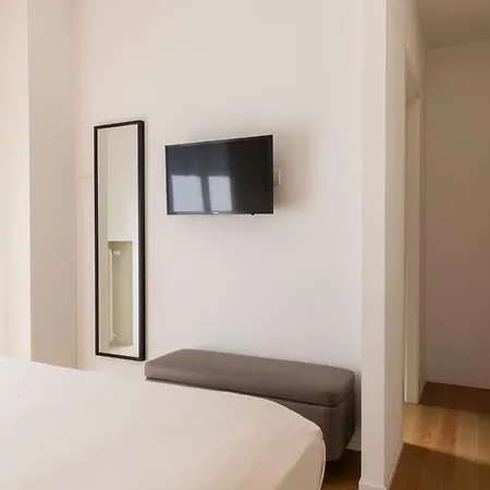 Hello Navigli Apartamento *