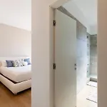 Hello Navigli شقة